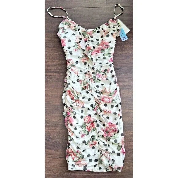 BCX Women Juniors' Mixed-Print Ruched Ruffled Bodycon Dress White multi Small - Picture 7 of 12